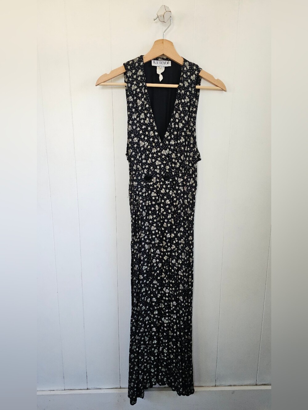 VINTAGE Ditsy Floral Maxi Dress
